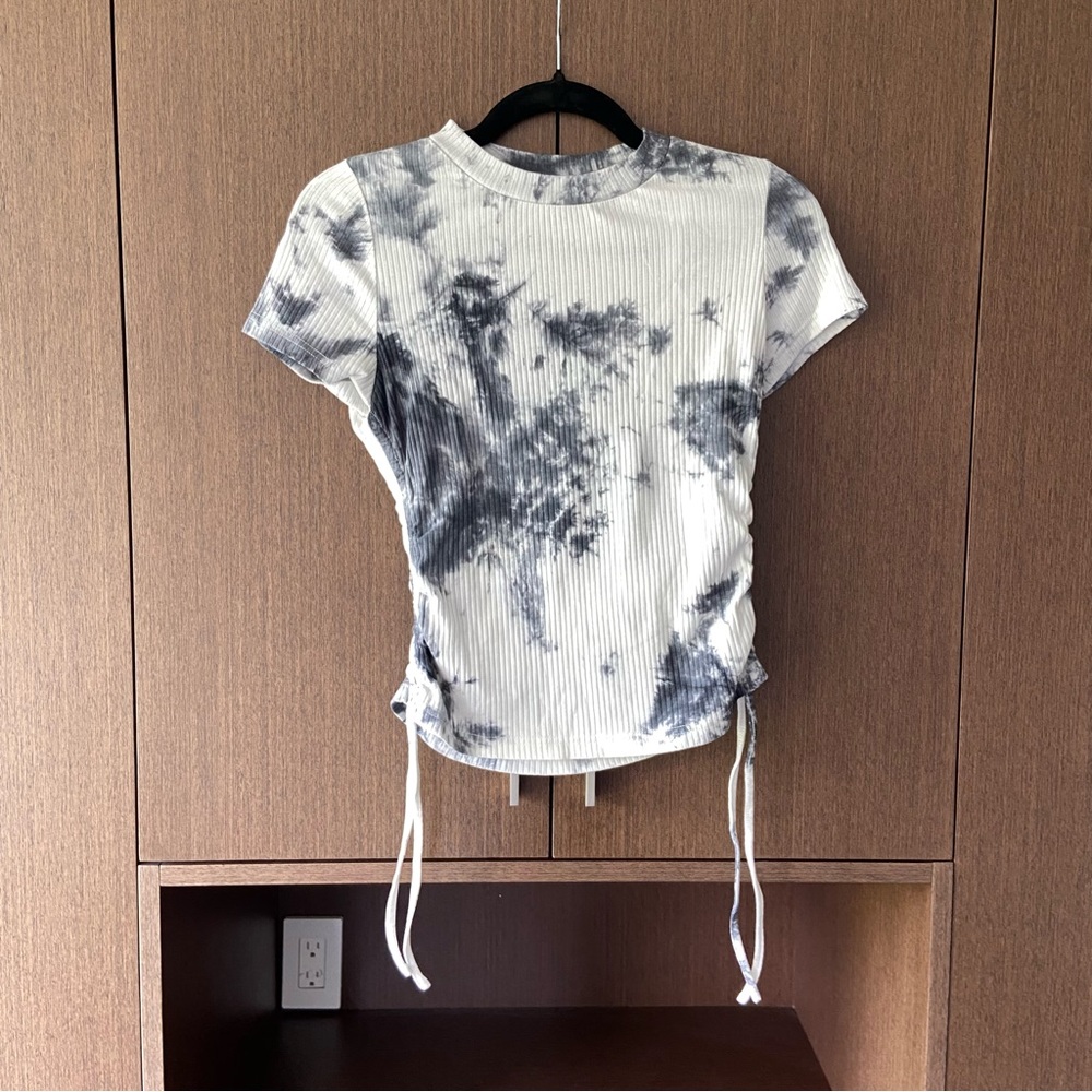 Anika Ruched Tshirt from Superdown